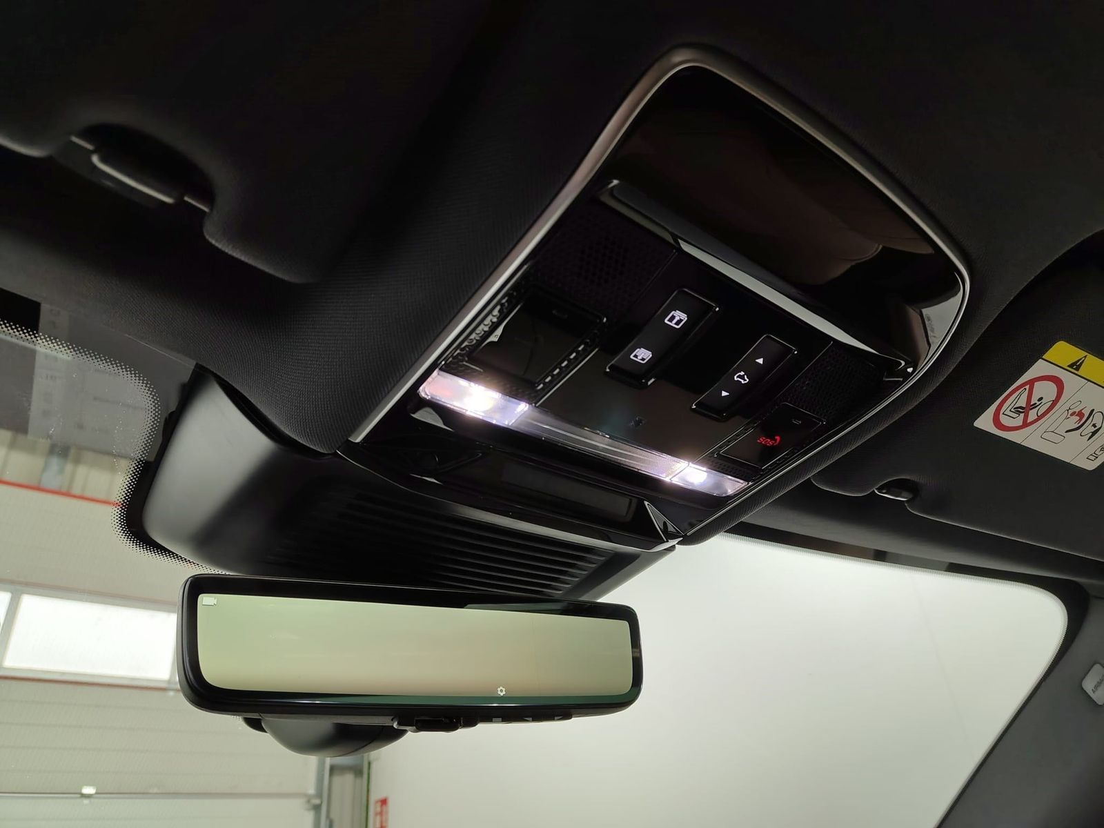 LAND ROVER Range Rover Sport  D250 Dynamic SE Black Pano – Bild 32