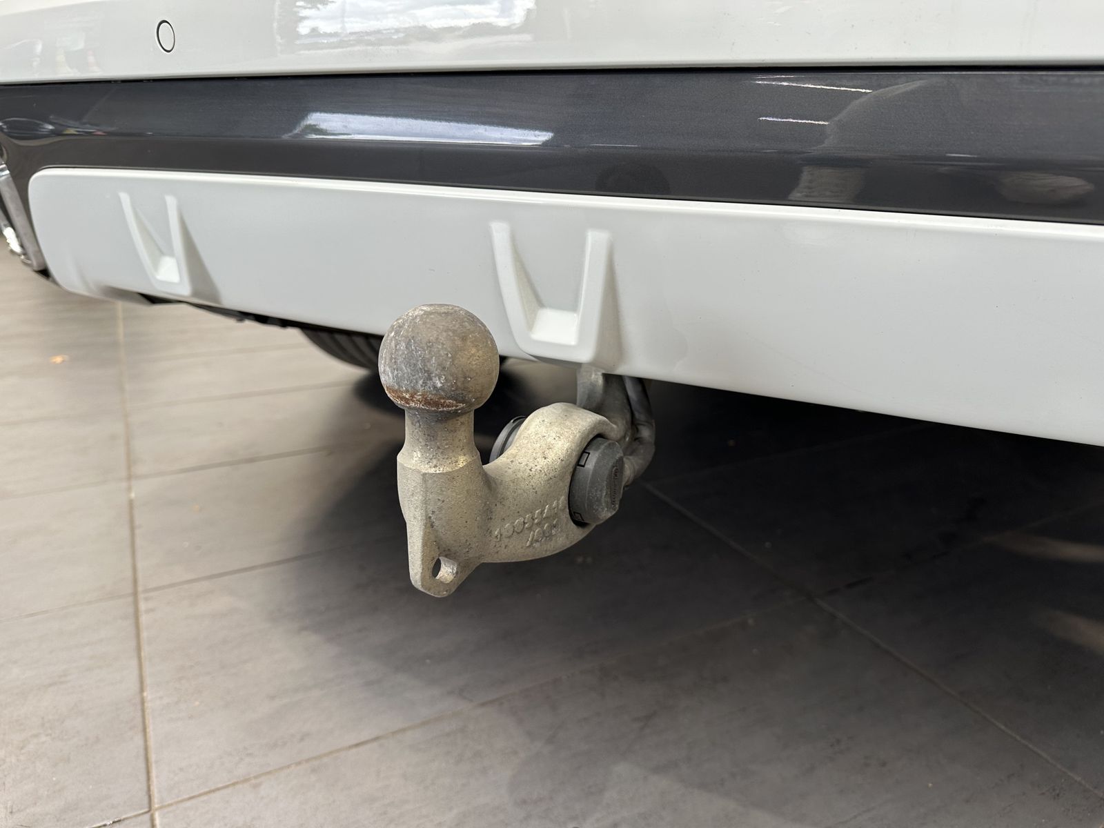 Fahrzeugabbildung BMW X5 xDrive30d M-Sport NAV+LED+AHK+HEAD-UP+21ZO+PP