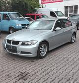 BMW 320 Baureihe 3 Lim. 320i. Neuer Tüv - BMW 320 aus 2005: 320i