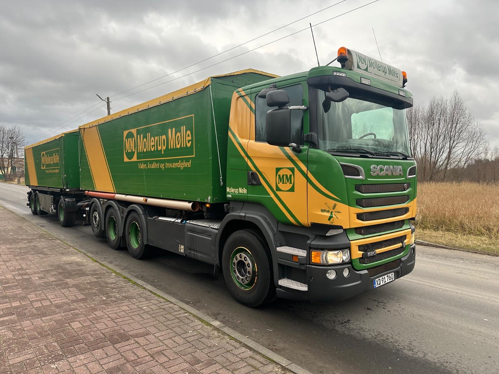 Scania R520  8X4  KIPPER   GRAIN  TRANSPORT