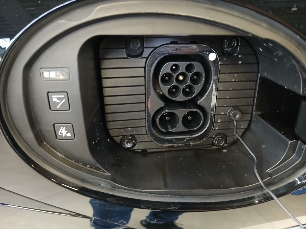 Hyundai IONIQ 6 – Bild 9