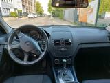 Mercedes-Benz Familienwagen, Automatik, 18... - : Familienwagen