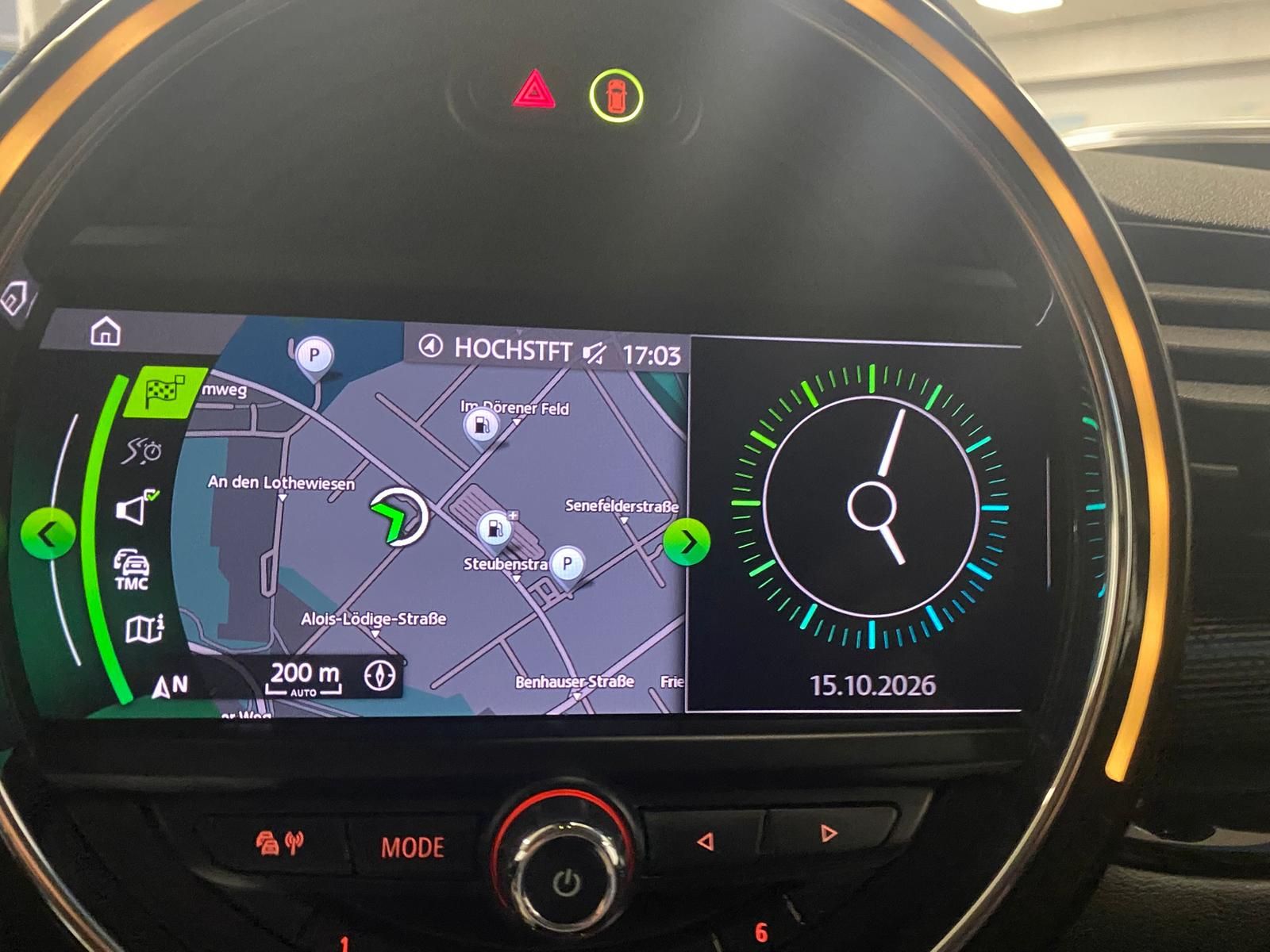 Fahrzeugabbildung MINI Cooper 1.5 12V Cooper KLIMA+NAVI+SITZHEIZ+ALU+LE