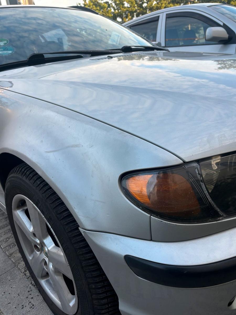 BMW 318 2004 — photo 5