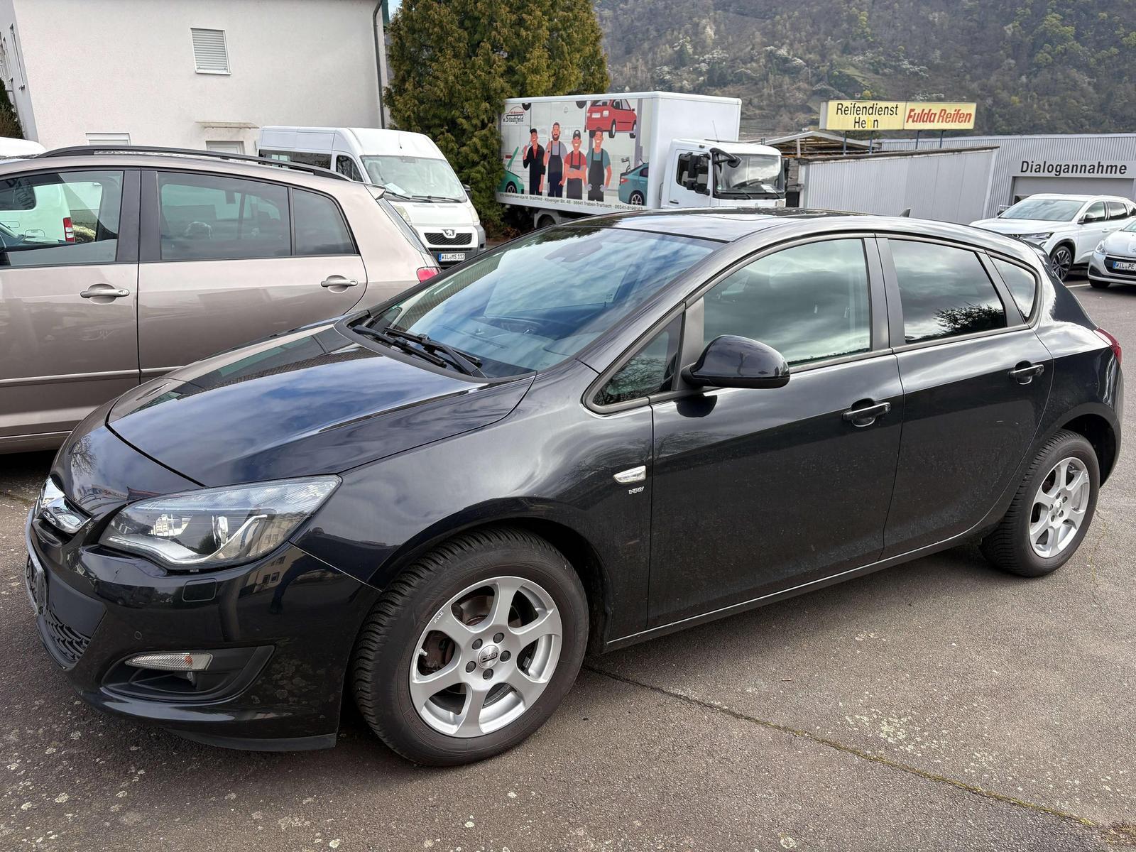 Opel Astra Energy   Kundenauftrag 