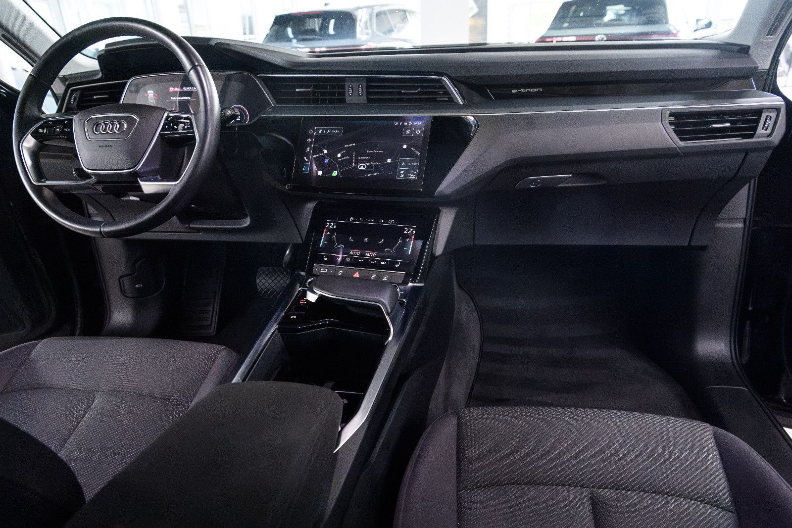 Fahrzeugabbildung Audi e-tron 50 quattro LED+NAVI+SZH+RFK