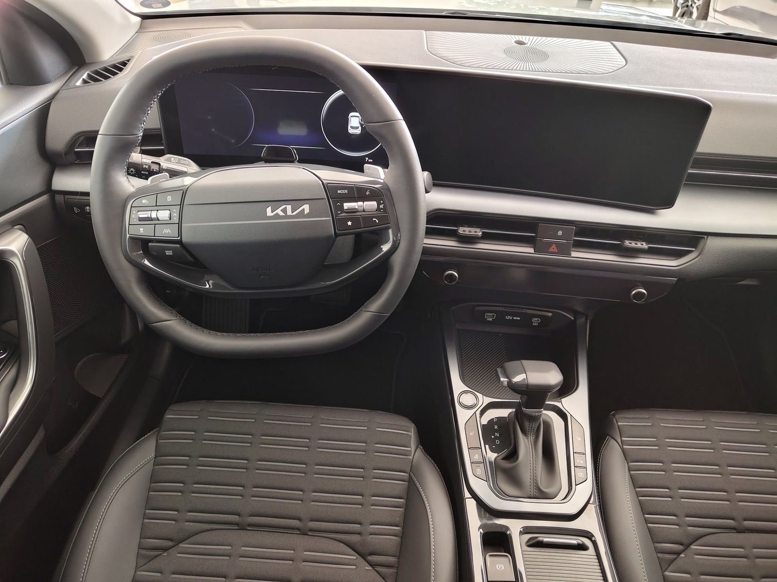 KIA XCeed 1.6 T-GDI DCT Vision Komfort-Pro Design – Bild 14