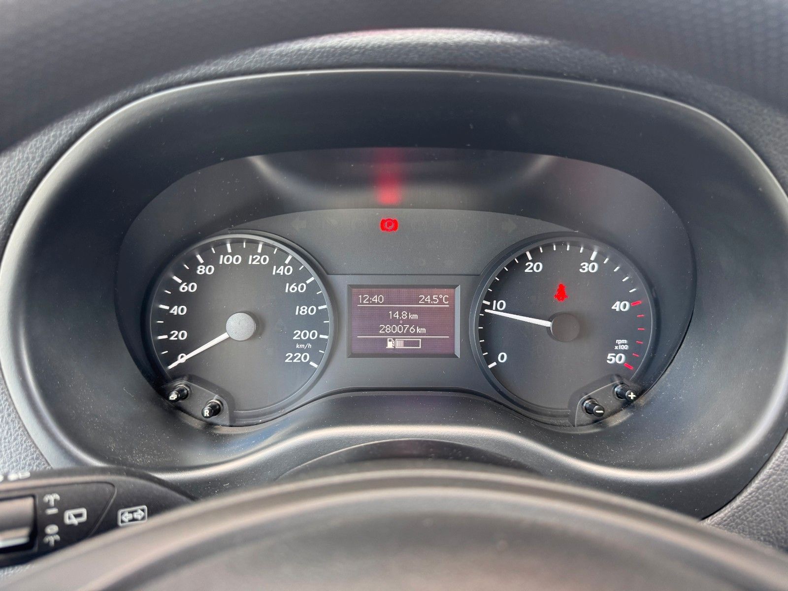 Fahrzeugabbildung Mercedes-Benz Vito 111 CDI Tourer Begleitfahrzeug BF3+ / WVZ