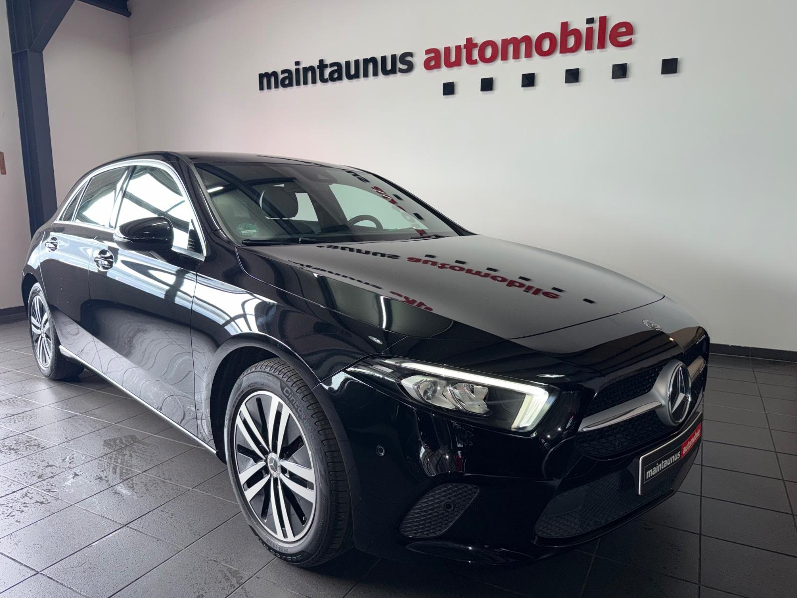 Mercedes-Benz A 180 *PDC | NAVI | TEILLEDER | LED*