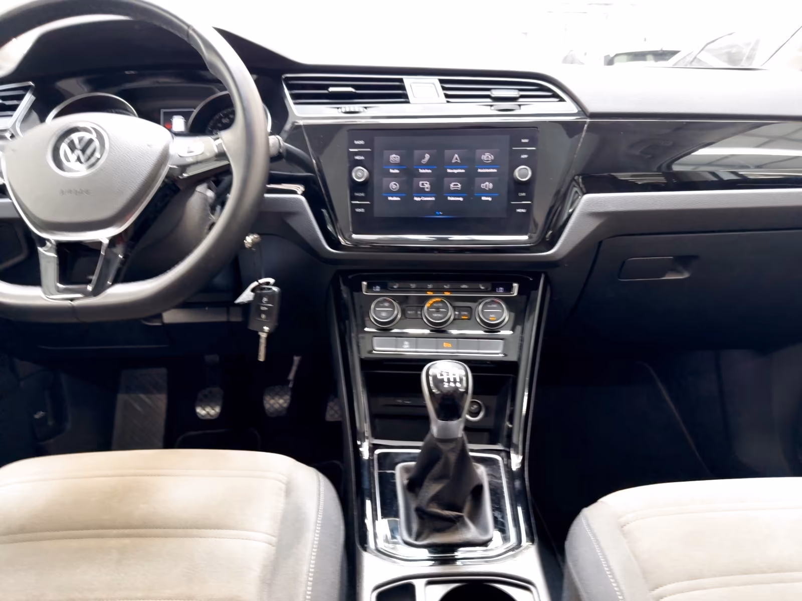 Volkswagen Touran 1.5 TSI Highline Pano LED PDC, миниатюра 11
