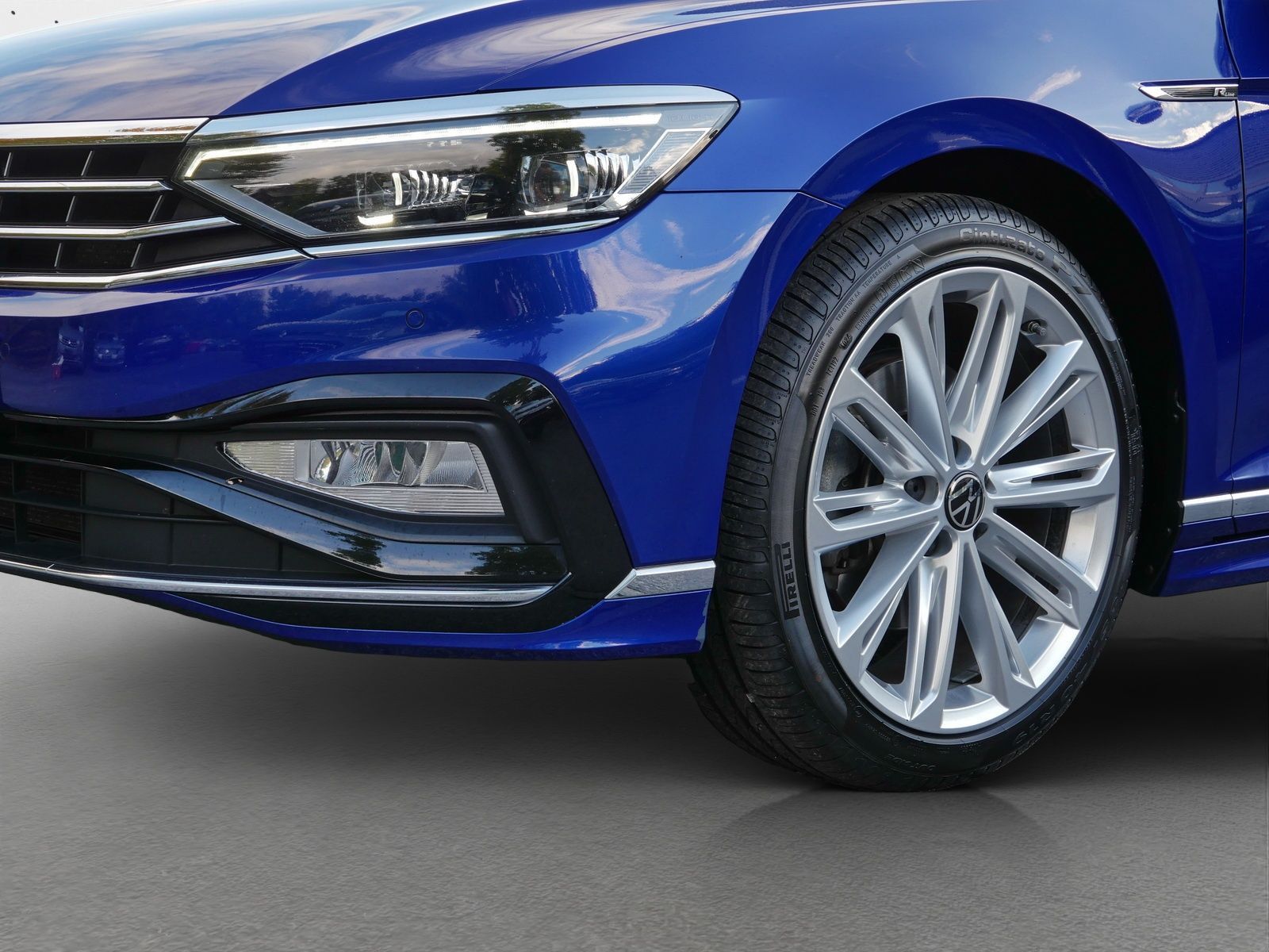 Volkswagen Passat Variant - Bild 13