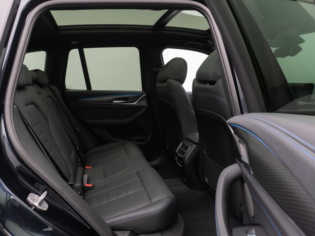 Foto Nummer 26: BMW iX3