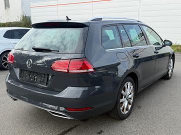 Volkswagen Golf - 4