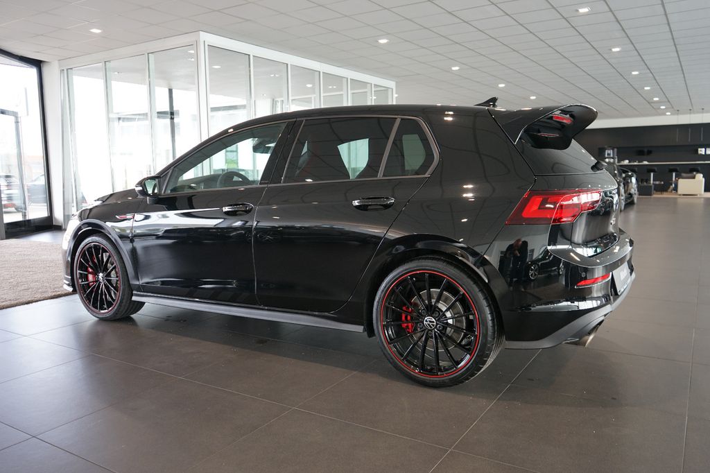 VW Golf GTI Clubsport | Akrapovic | Pano | AHK VW Golf GTI Clubsport | Akrapovic | Pano | AHK