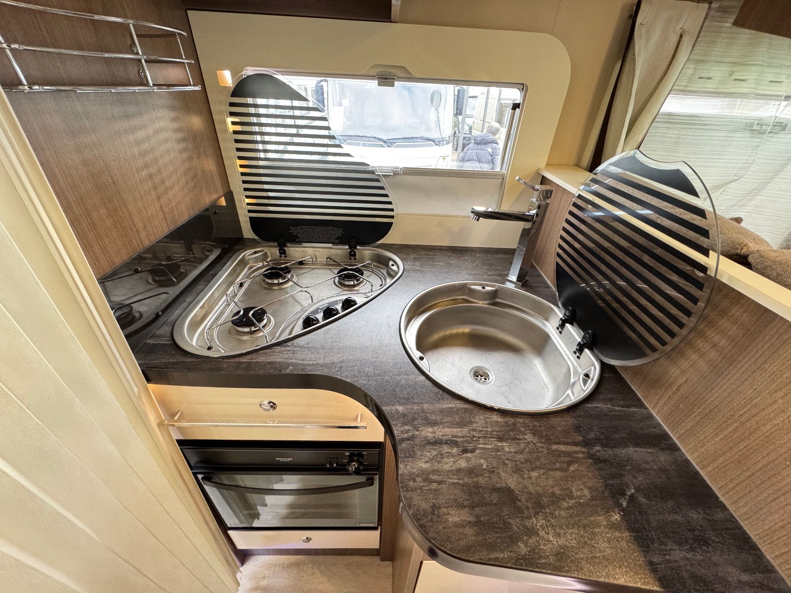 Fahrzeugabbildung Chausson WELCOME 618 FIAT SAT TV HUBBETT BACKOFEN 1.HAND