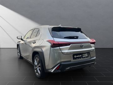 Lexus UX - 3