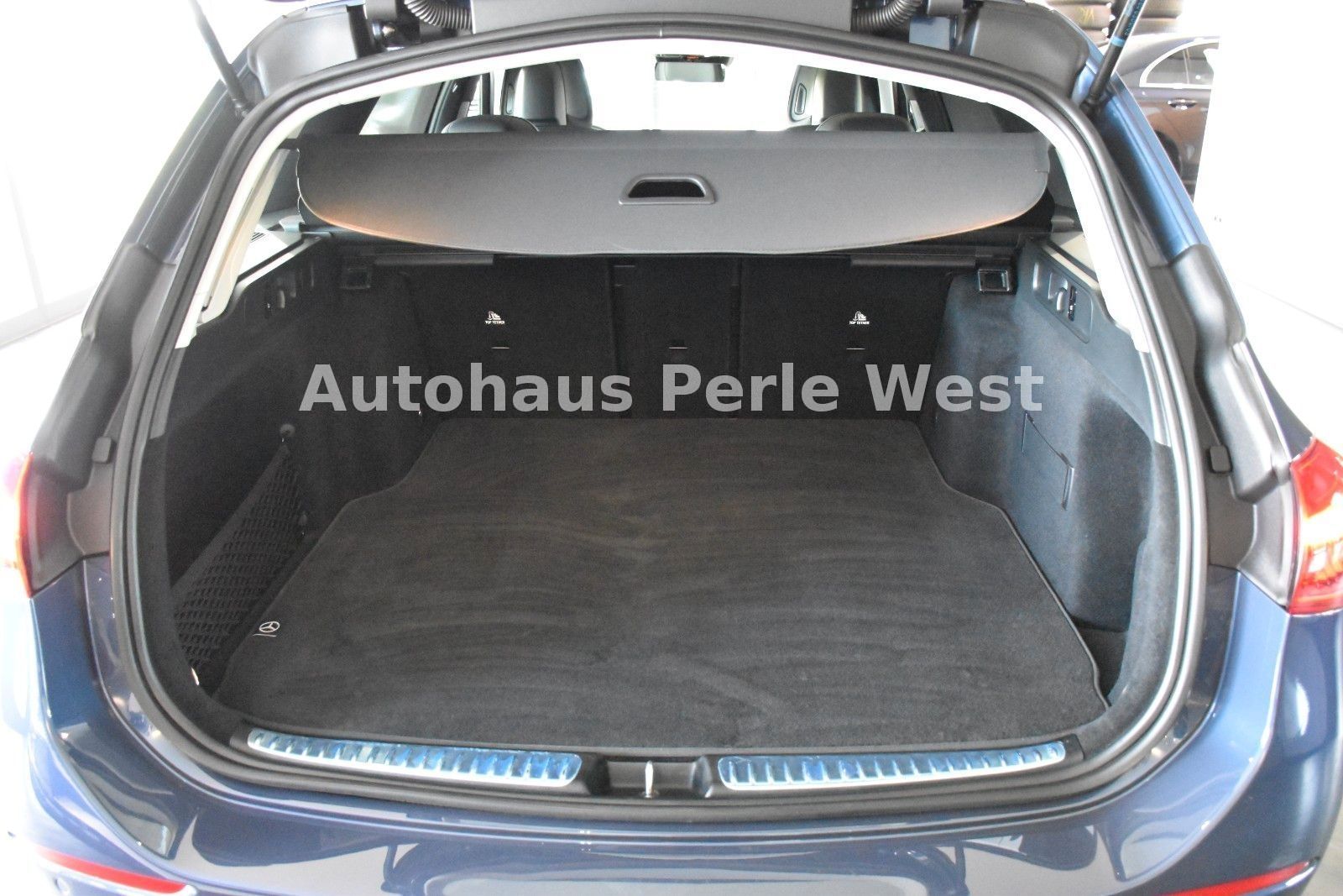 Mercedes-Benz C 300 4Matic T 9G AMG LINE PANO AHK STANDHEIZUNG foto 23