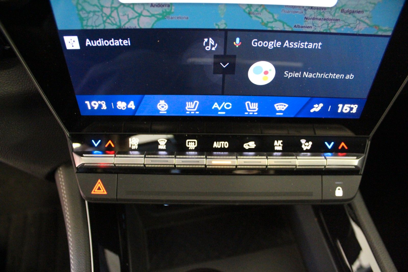 Fahrzeugabbildung Renault Austral Mild Hybrid 160 Techno *Allwetterreifen*