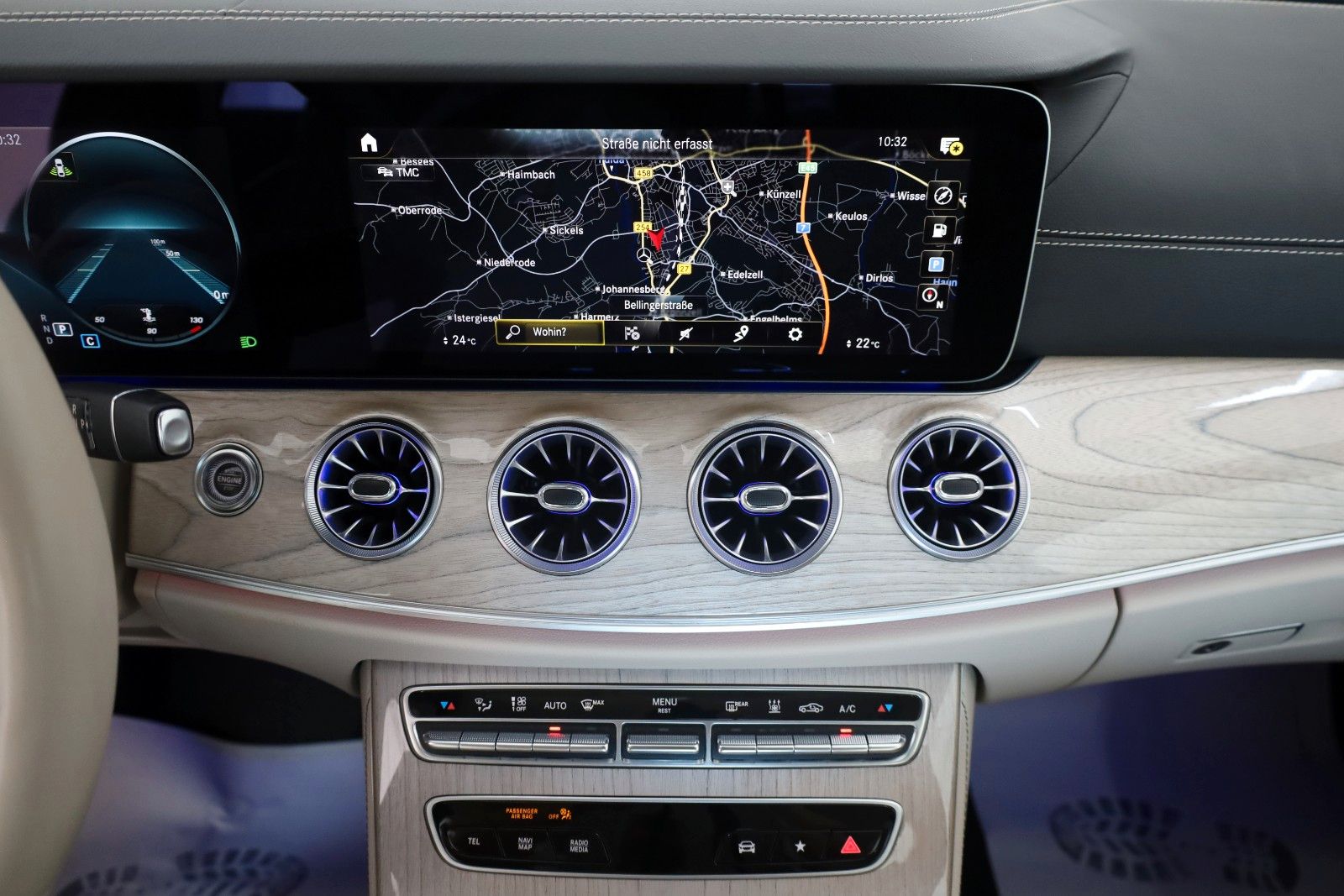 Fahrzeugabbildung Mercedes-Benz CLS 400 d Avantgarde 4M,SH,HUD,360Kamera,AHK +WR