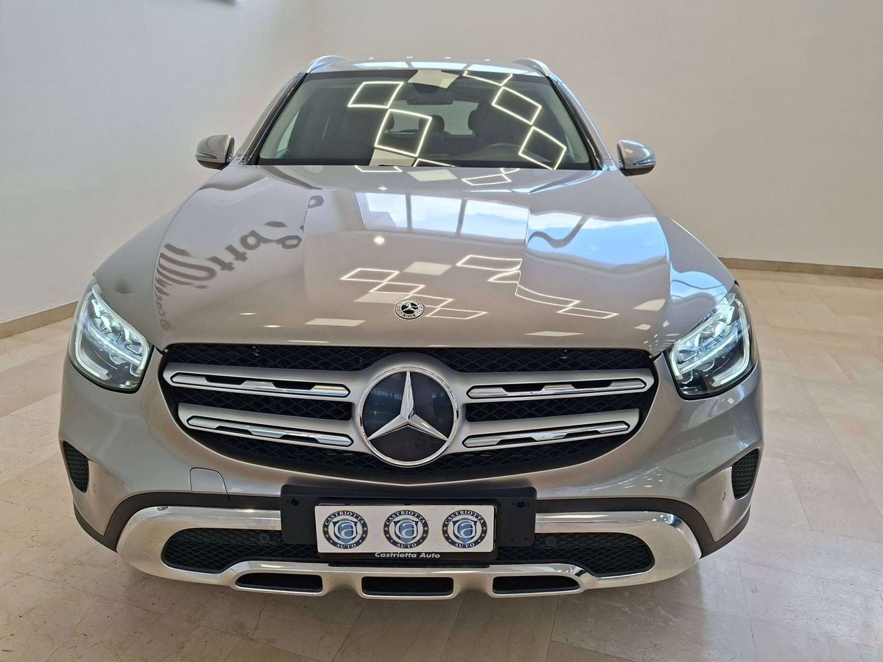 Mercedes-Benz GLC 220 d Business 4matic Aut 2 AN imagem 2