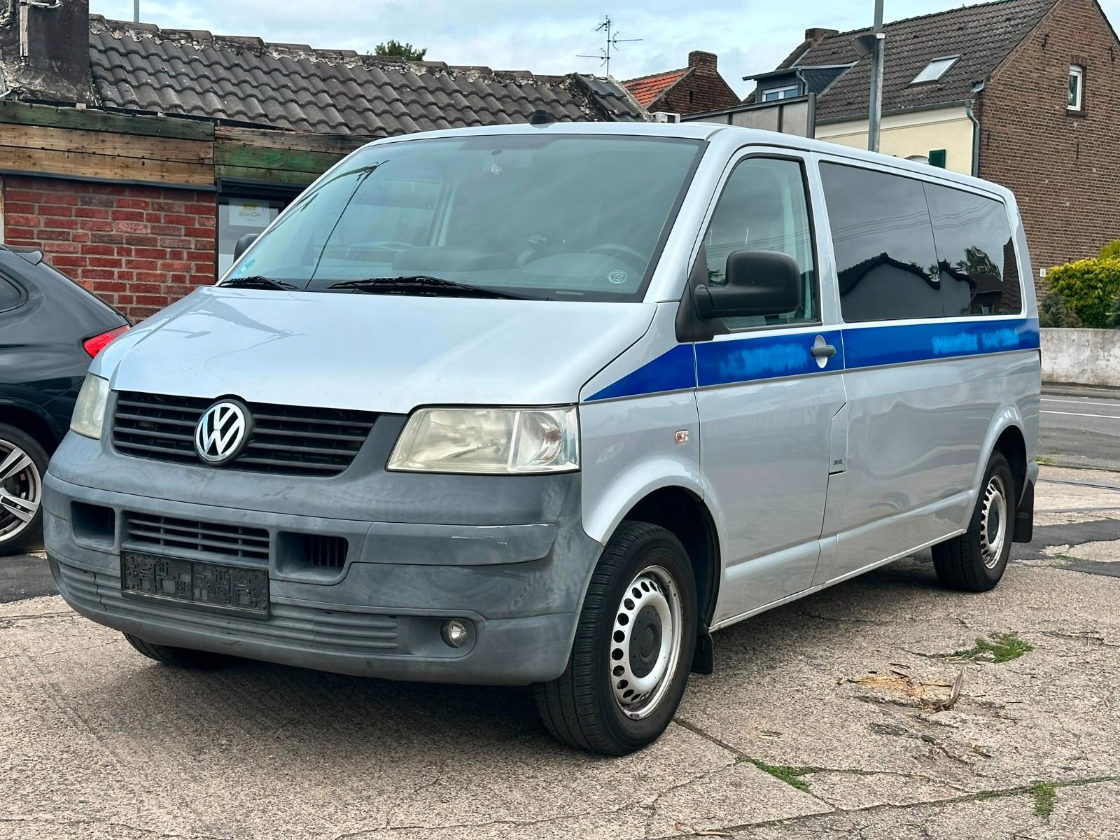 Volkswagen T5*5SITZER*2,5L*PDC*KLIMA*SCHLAFUNKTION*