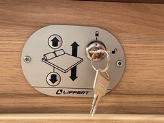 Glücksmobil 741 EB | Isofix | Elektr. Hubbett | *MJ 2025*