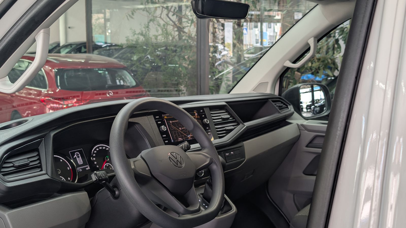 Fahrzeugabbildung Volkswagen T6 Transporter 6.1 LED*KAM*SHZ*SORTIMO-REGALE