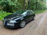 Alfa Romeo GT 2.0 JTS 16V Distinctive TÜV 08/27 - Alfa Romeo GT: Jts