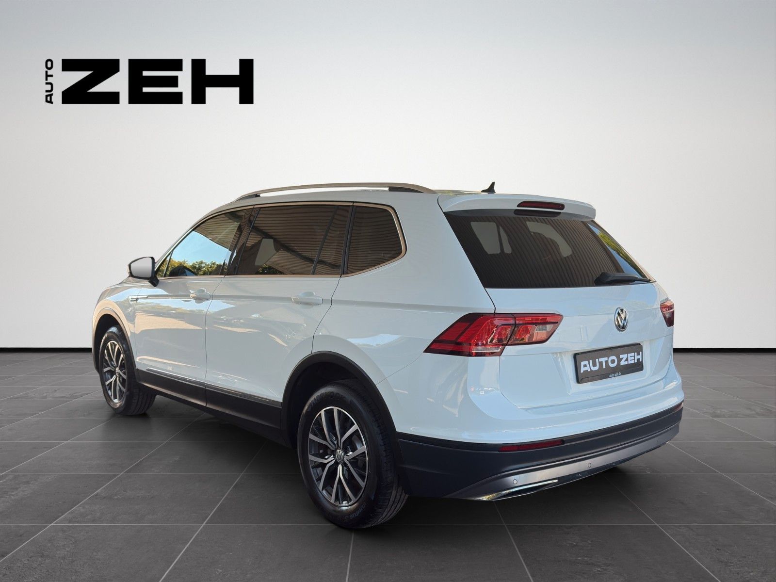 Volkswagen Tiguan Allspace 2.0 TDi+DSG+AHK+Standheiz+Navi+ imagem 3