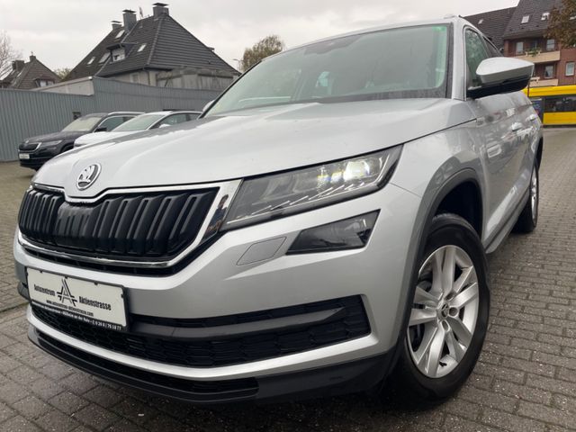 Skoda Kodiaq DSG NAVI AHK LED KAMERA ACC 1.Ha  7-Sitze