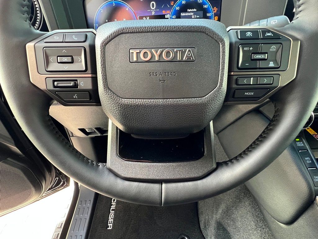 Fahrzeugabbildung Toyota Land Cruiser 2,8 D-4D AWD Executive 360° KAMERA