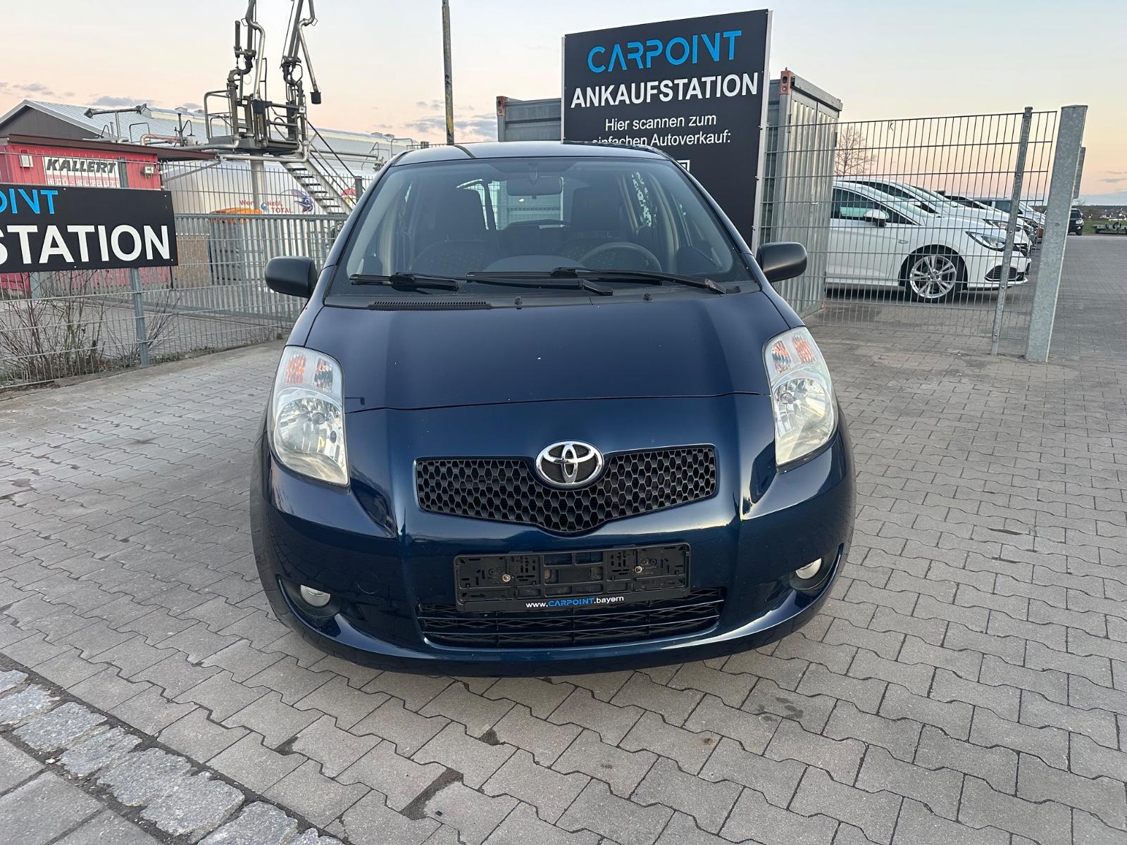 Toyota Yaris Travel TÜV NEU