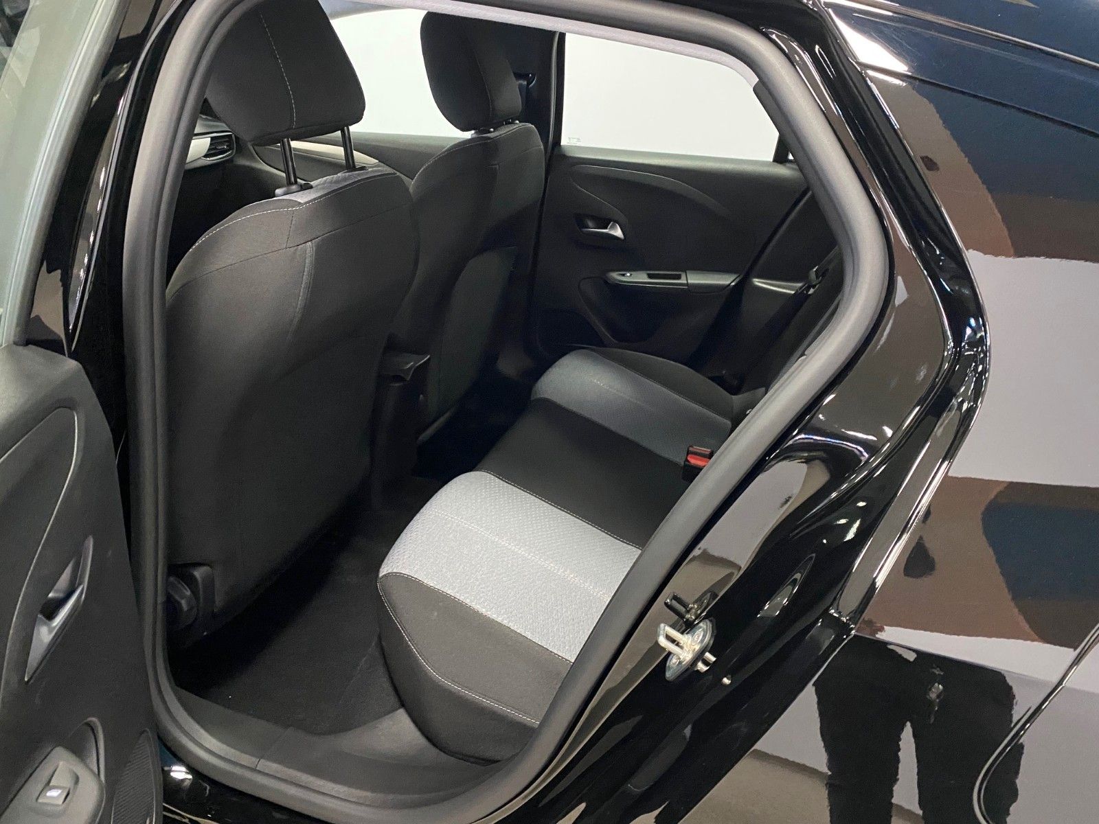 Fahrzeugabbildung Opel Corsa 1.2 Turbo "EDITION"+SITZHEIZUNG+AppCon.+BC