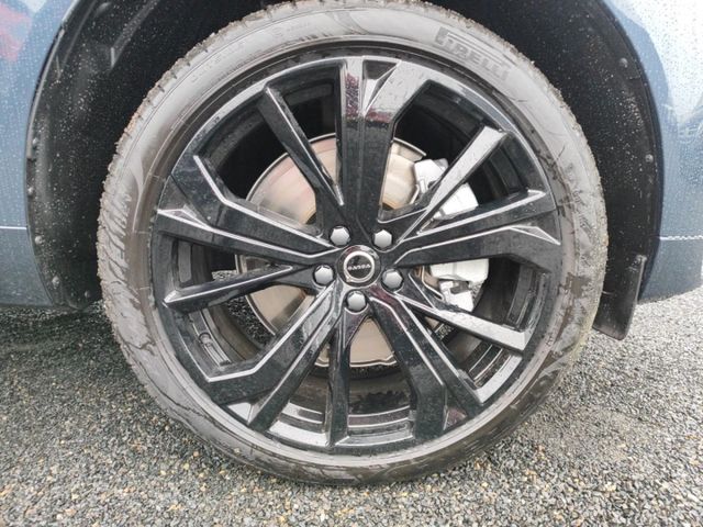 VOLVO XC 60 (Bild 11 von Array)