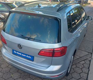 Volkswagen Golf - 8