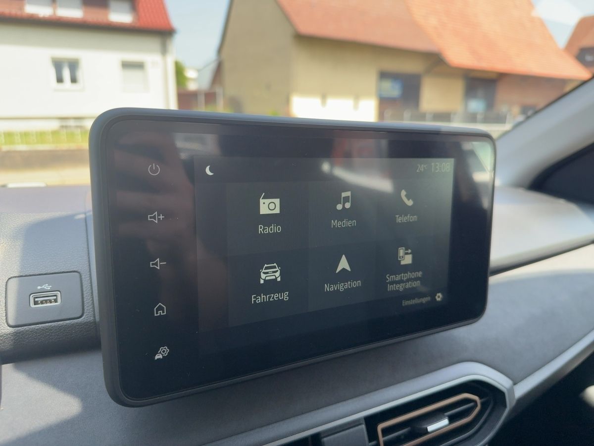 Fahrzeugabbildung Dacia Sandero Stepway Extreme+ TCe 110