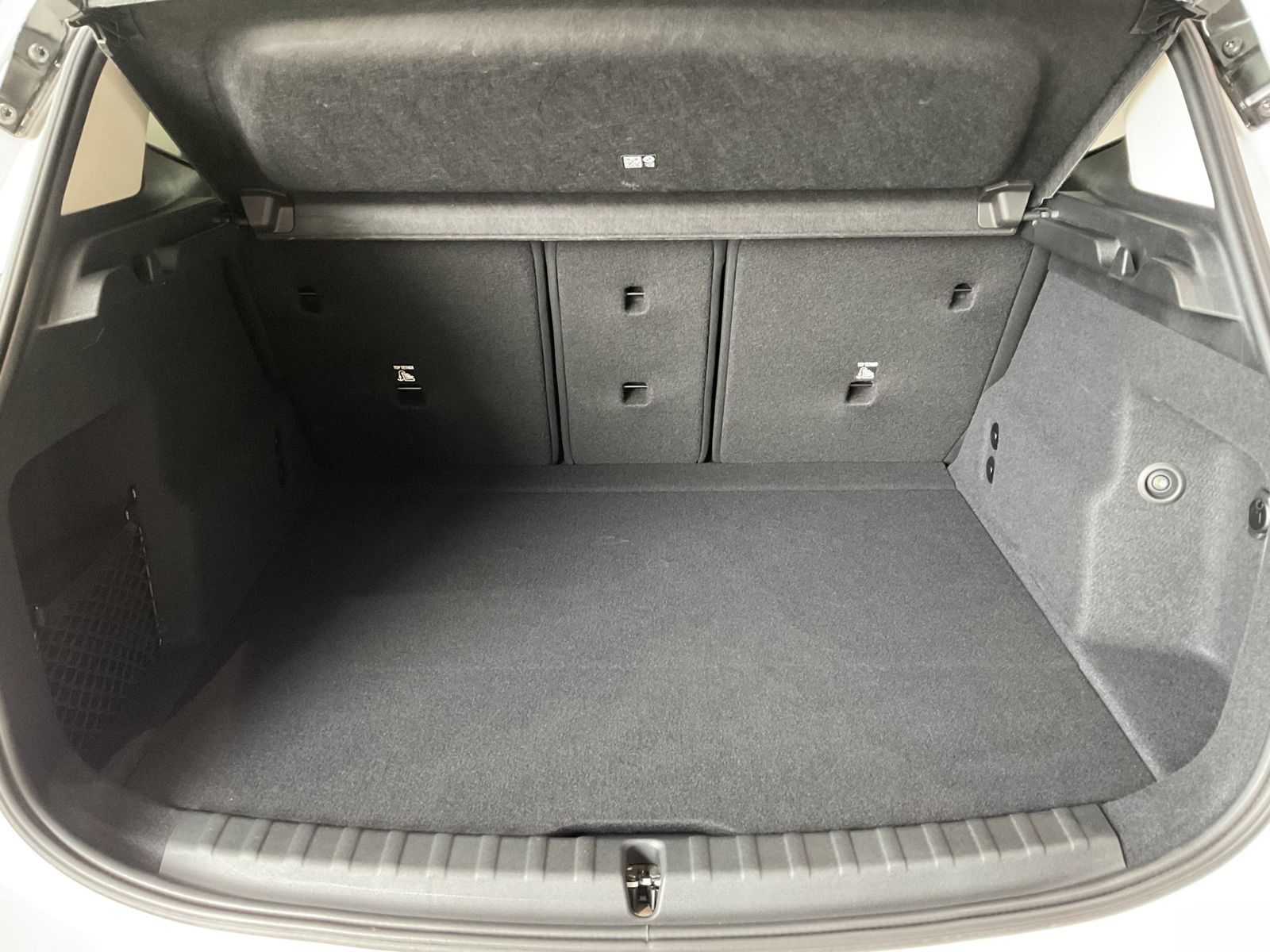 Fahrzeugabbildung BMW 220i |Anhängerkupp. |Lenkradheizung |Harman Kard
