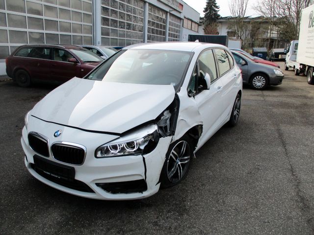 BMW 218i Sport Line