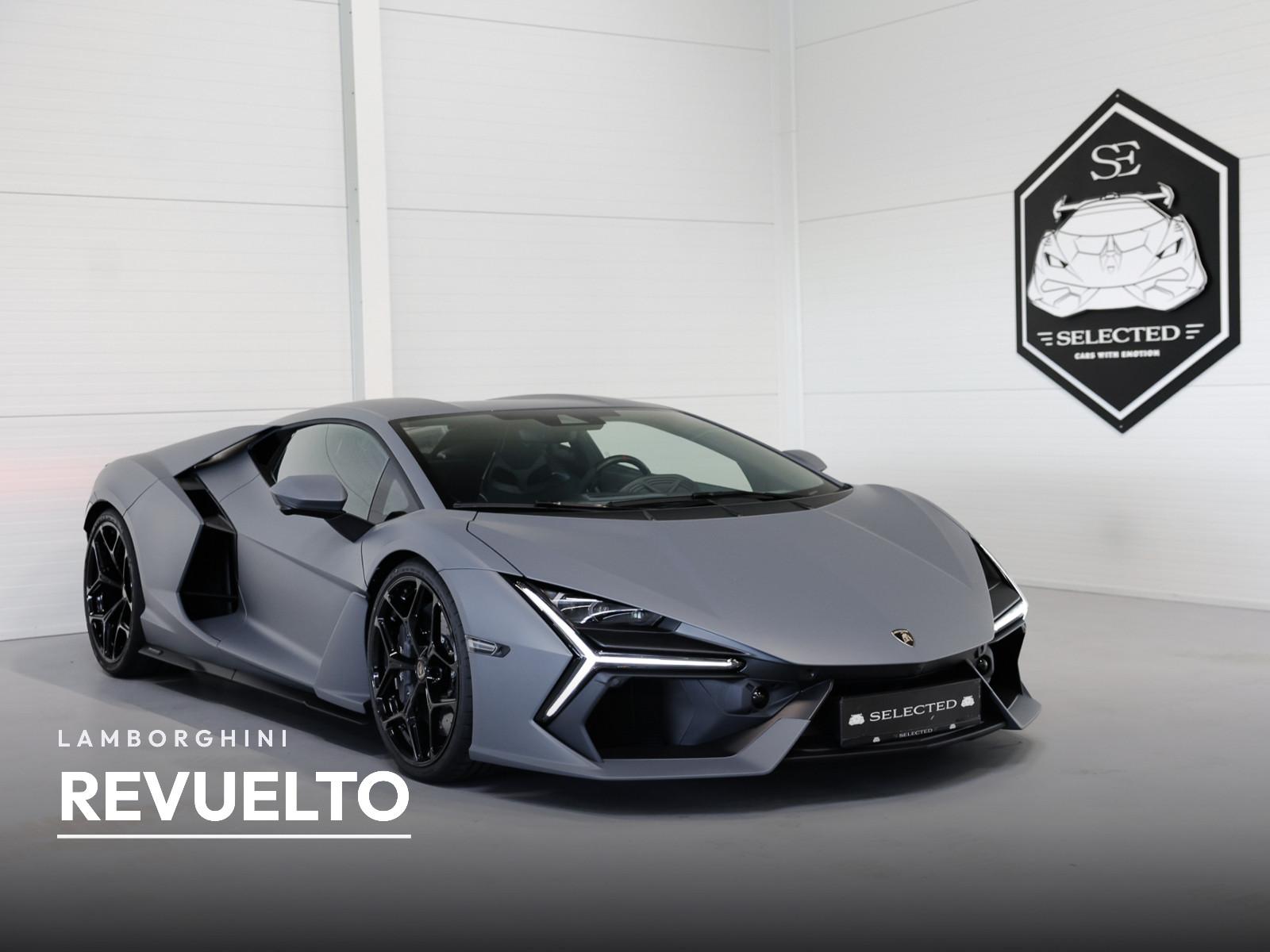 Lamborghini Revuelto