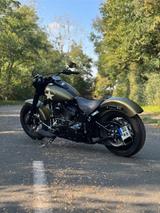 Harley-Davidson Softail Slim S - Harley-Davidson Motorräder in Duisburg