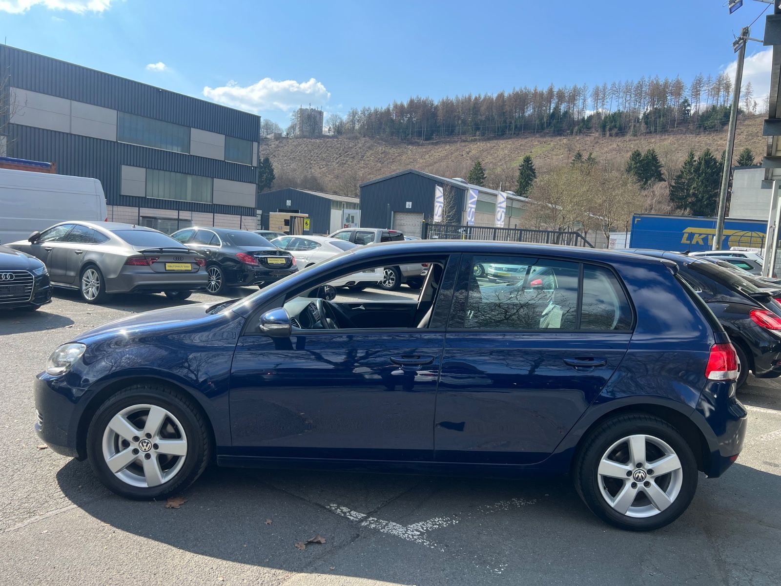 Fahrzeugabbildung Volkswagen Golf VI 1.4 TSI Comfortline *SCHECKHEFT BEI VW*