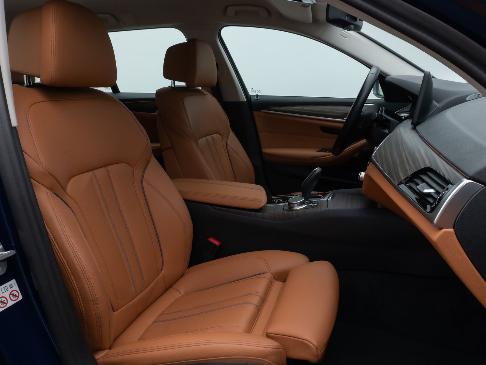 Fahrzeugabbildung BMW 530e Kamera Laser HUD DAB 4Klima ACC Komfortsitz