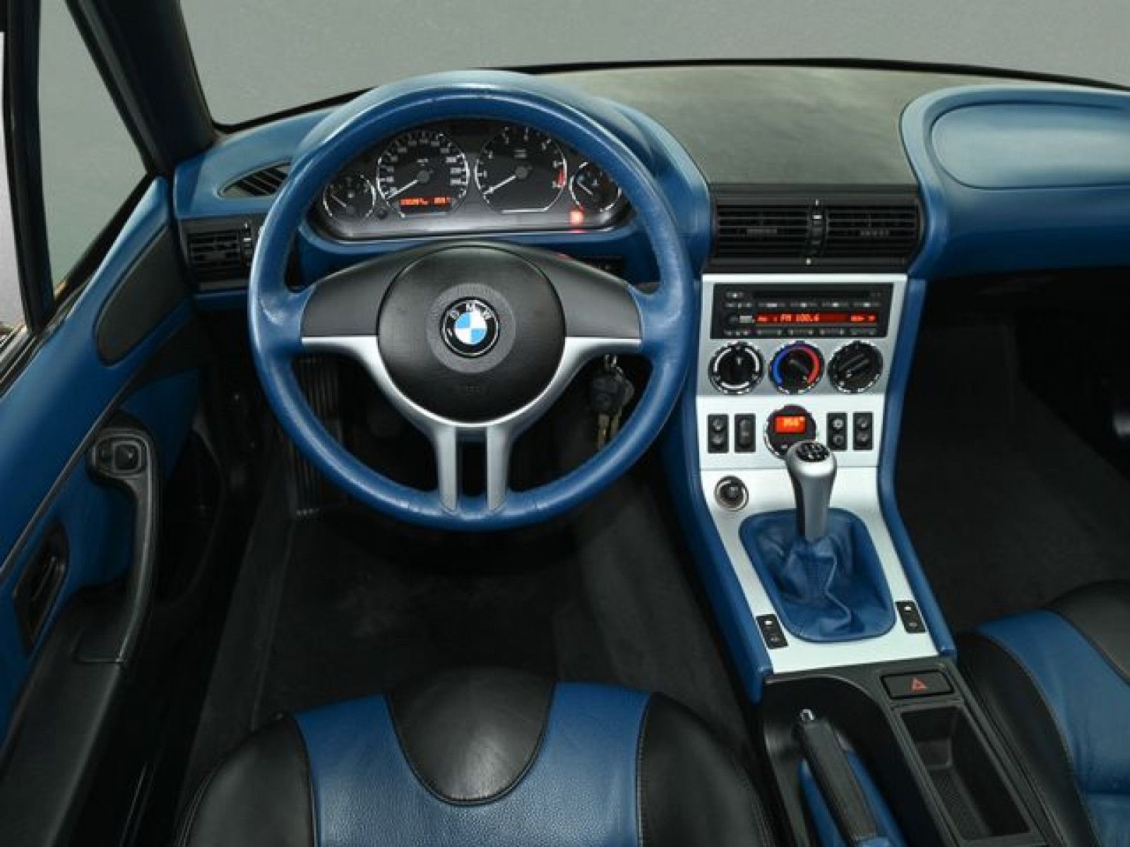 Fahrzeugabbildung BMW Z3 Roadster 3.0 - Sportsitze|Stzhzg|Klima|17Zoll