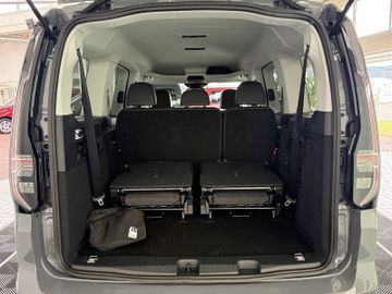 Volkswagen Caddy Maxi eHYBRID STYLE DSG LED ACC KAM 7SITZER