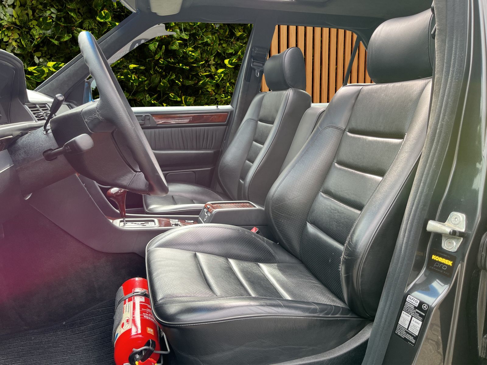 Fahrzeugabbildung Mercedes-Benz E 500 TOP ZUSTAND**SAMMLERFAHRZEUG**