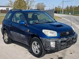 Toyota RAV 4 2.0 D-4D 4x4 - gebrauchte Toyota RAV 4 aus dem Jahr 2002