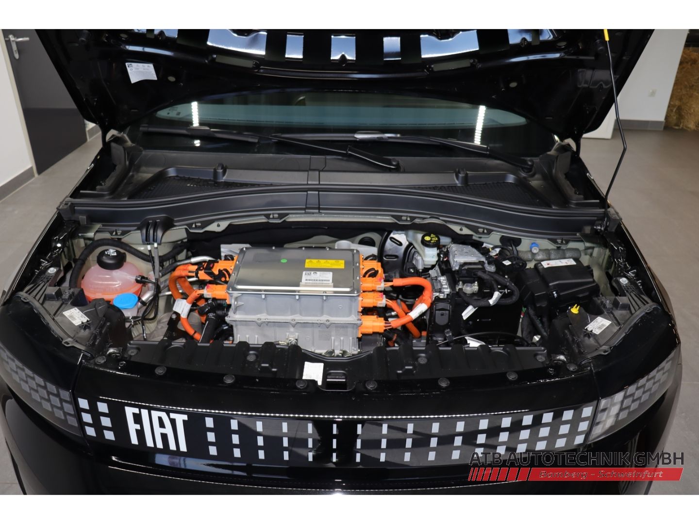 Fahrzeugabbildung Fiat Grande Panda Elektro 44kWh Batterie La Prima Win