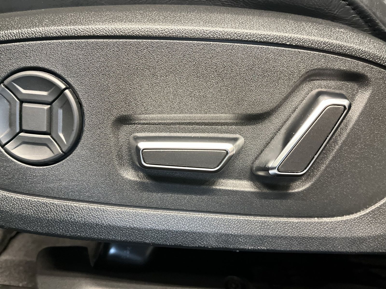 Audi S6 - Bild 14