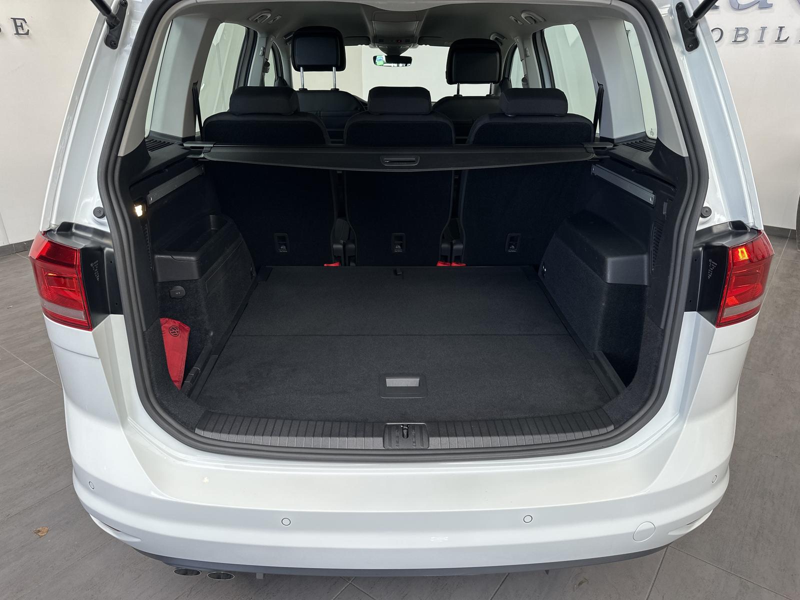 Volkswagen Touran 2.0 TDI DSG Highline NAV+LED+ACC+KAM, миниатюра 8