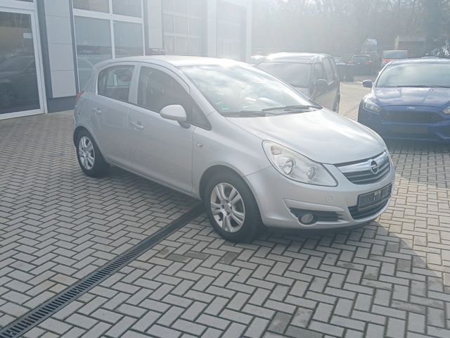 Opel Corsa D Edition